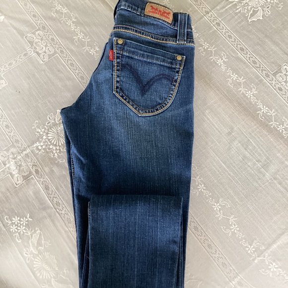 Jeans - Picture 3 of 3